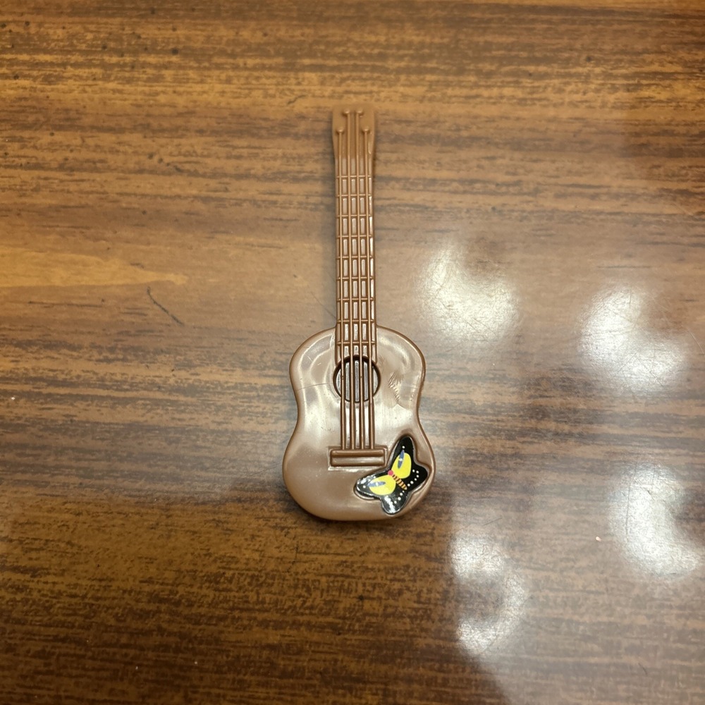 Barbie Skipper Vintage Guitar Acoustic With Butterfly